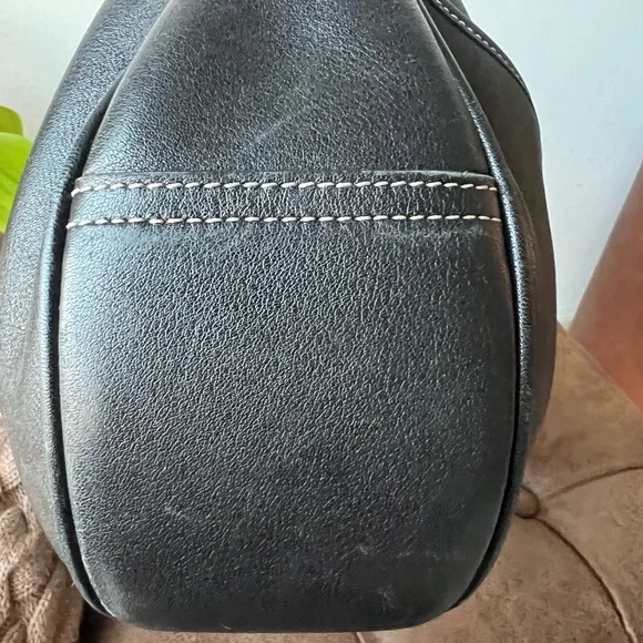 Coach Soho Buckle Hampton Shoulder Bag Style #7548 - Picture 9 of 16